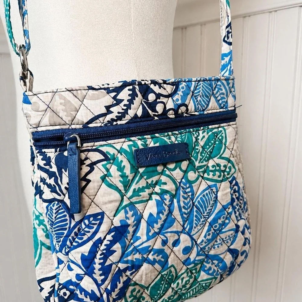 Vera Bradley Santiago Pattern Triple Zip Hipster Crossbody Purse